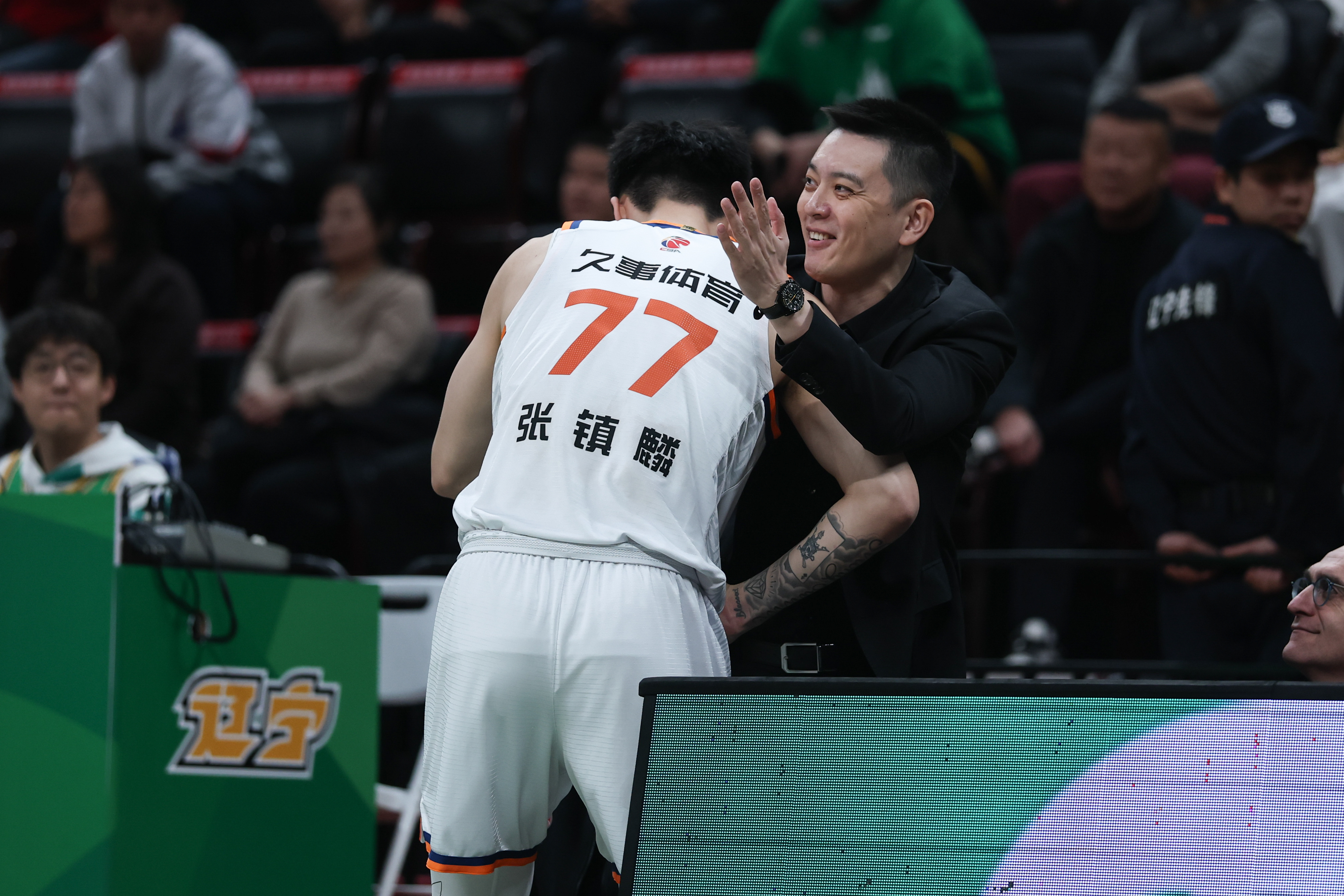 开云线上登录-这也行？窗口期广厦男篮备战德甲风云突变山东男篮清晨状态回暖，今晨辽宁本钢调整名单以备国王杯