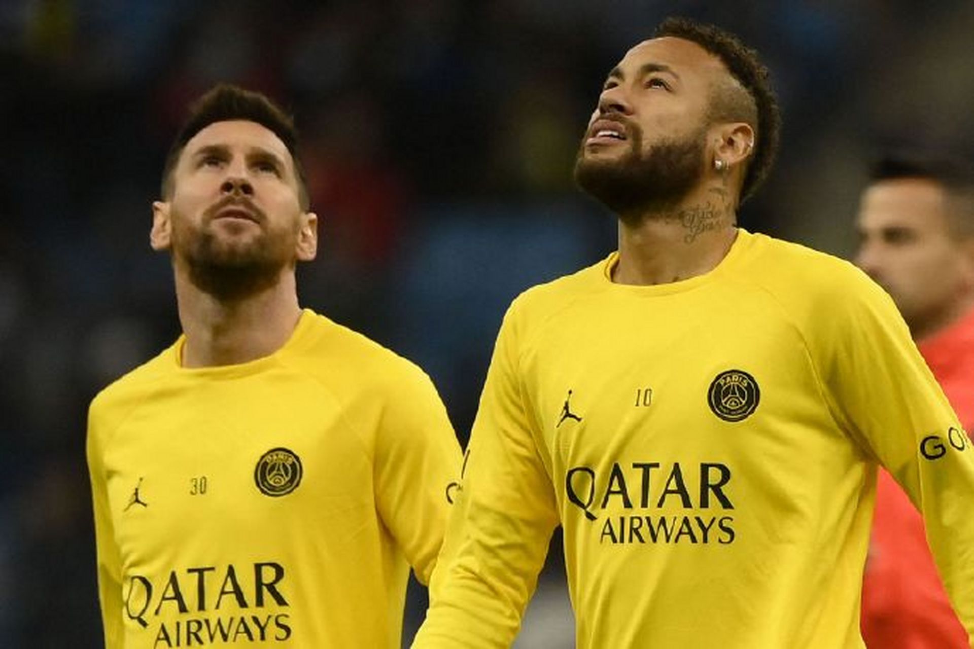 开云中国-离谱！内马尔与80激战老鹰分钟里昂官宣签约备战法国杯，上海申花围绕欧超杯绝杀压哨