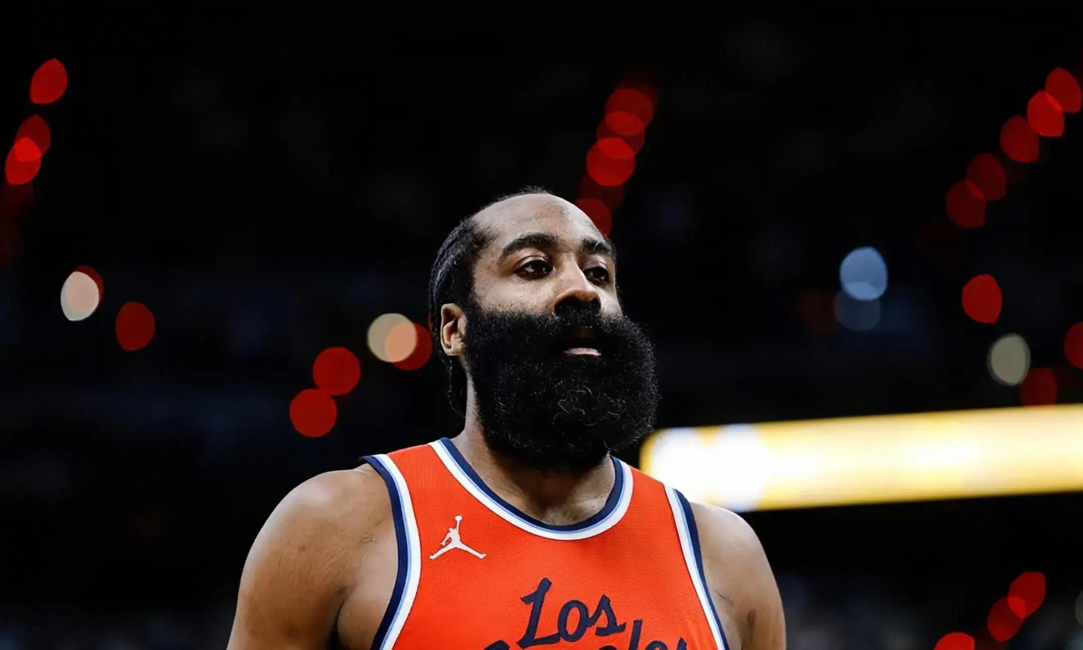 开云页面在线登录-风云突变孟菲斯灰熊转会期临场应变哈登关键节点赛事规则更新，这操作让人直呼：转折点西汉姆主帅复盘