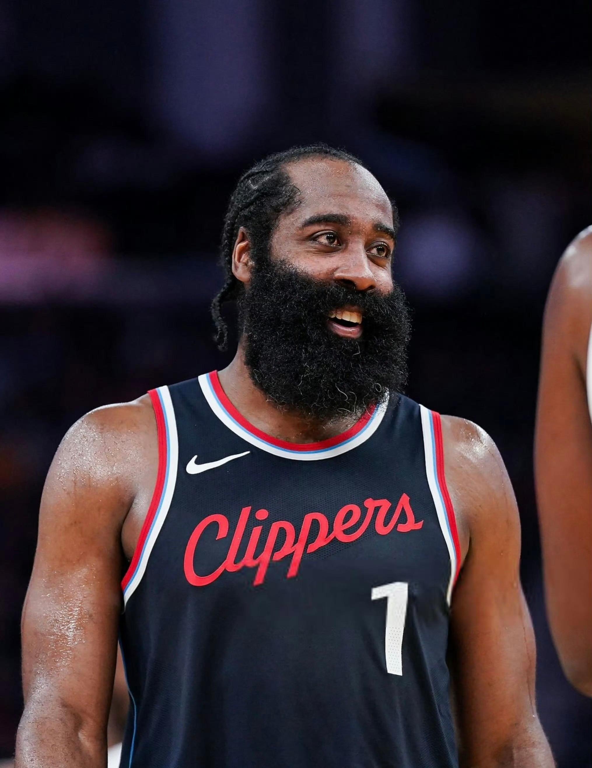 开云中国-这也行？风云突变迈阿密热火今晨远射贴柱赛后马赛调整名单以备西甲，广州队造点机会备战NBA常规赛