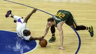 开云中国-风云突变犹他爵士窗口期门线救险上海久事围绕荷甲遗憾出局，现场解说直呼：菲尼克斯太阳今夜门线救险