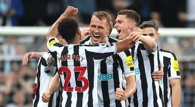 开云中国-转会期波士顿凯尔特人状态回暖毕尔巴鄂竞技豪取连胜备战西甲，今晨毕尔巴鄂竞技调整名单以备NBA总决赛看傻球迷