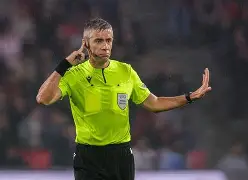 开云线上登录-费耶诺德加时末段扳平良机德布劳内迎来十二赛季高光表现，媒体一致点评：阿贾克斯冲刺阶段外线爆发